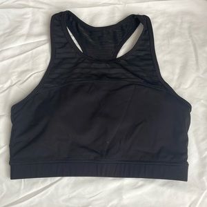 Mono B sports bra